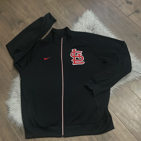 Men, St. Louis Cardinals Nikes zip up sweatshirt - Picture 14 of 17